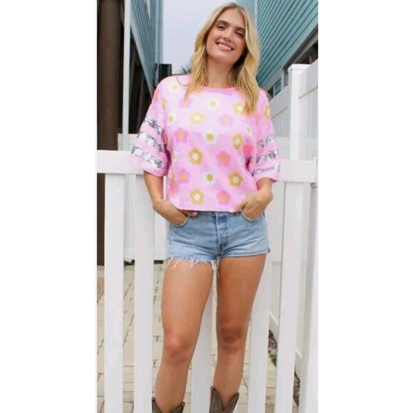NWT Simply Southern Pink Sequin Daisy Top Women's - Picture 1 of 9